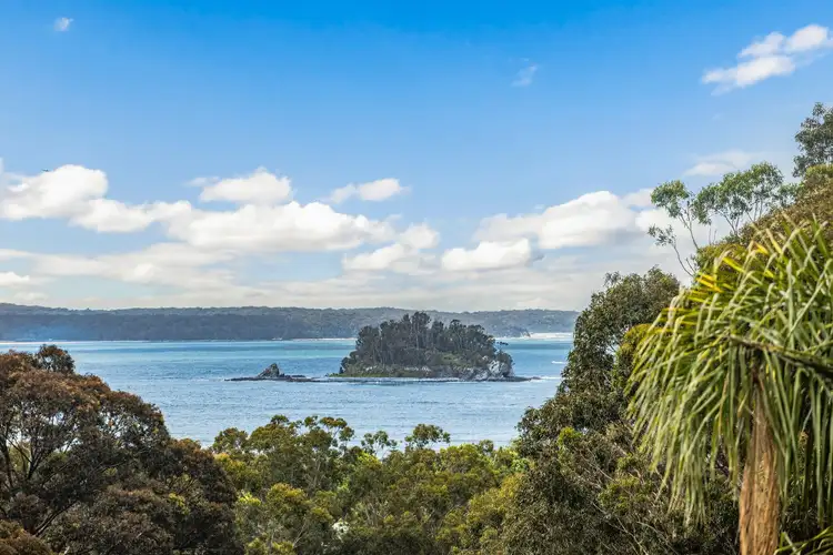 38 Catalina Drive, Catalina NSW 2536