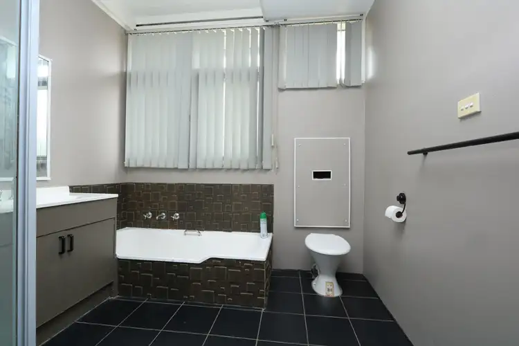 Fourth view of Homely house listing, 31 Franklin Street, Maryborough VIC 3465