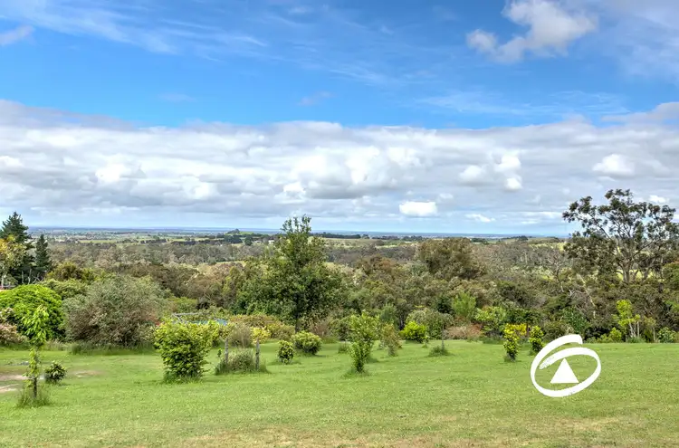 55 Croft Road, Nar Nar Goon North VIC 3812