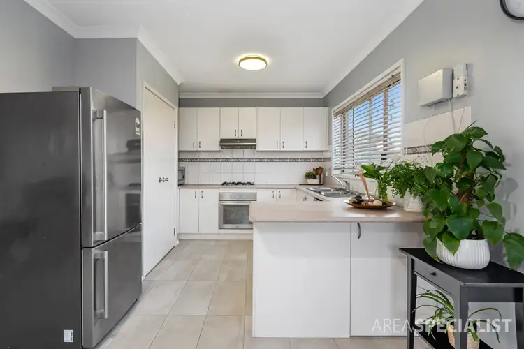 Fourth view of Homely house listing, 5 Malfoy Mews, Cranbourne West VIC 3977