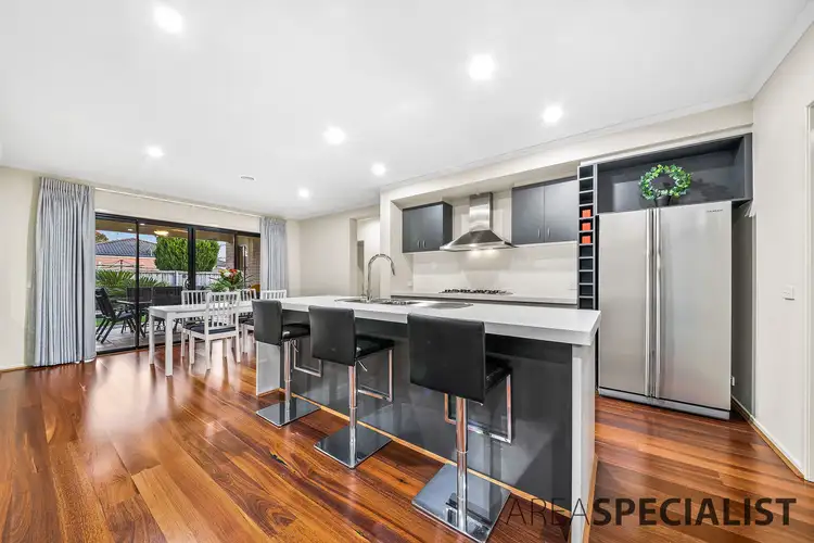 Fifth view of Homely house listing, 4 Dryandra Place, Cranbourne VIC 3977