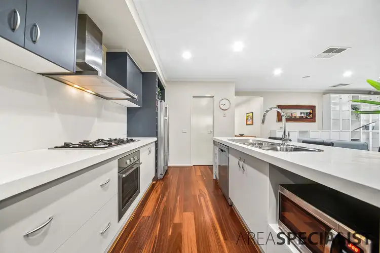 Sixth view of Homely house listing, 4 Dryandra Place, Cranbourne VIC 3977