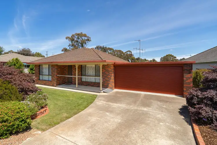 2 Bourke Drive, Strathdale VIC 3550