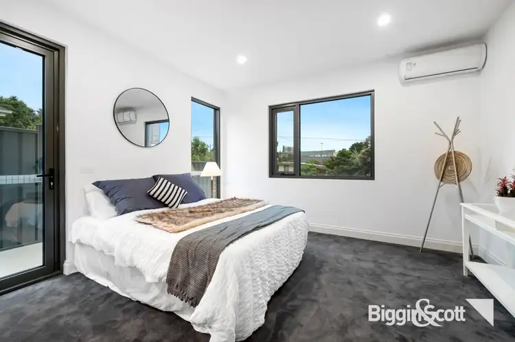 Sixth view of Homely townhouse listing, 1/17 Robyn Street, Doncaster VIC 3108