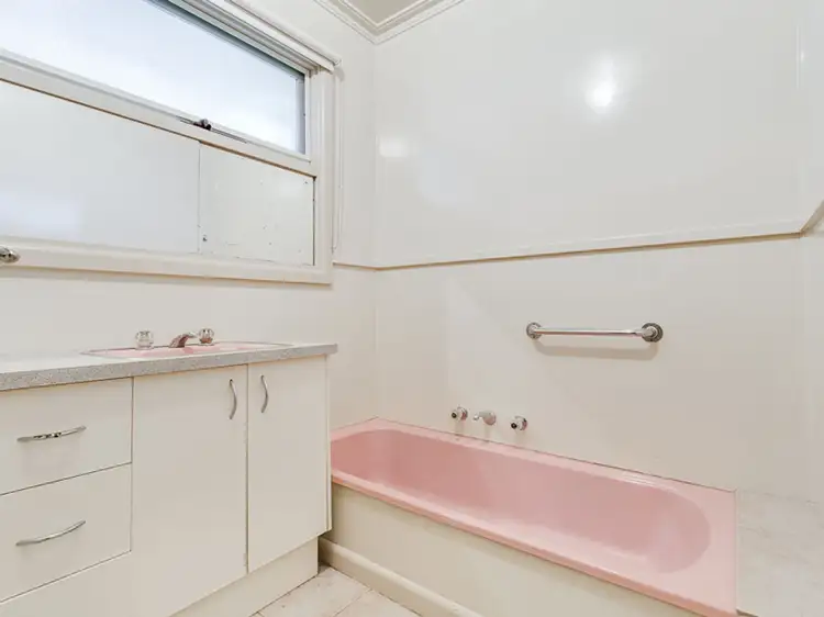 Fifth view of Homely house listing, 18 Deutgam Street, Werribee VIC 3030