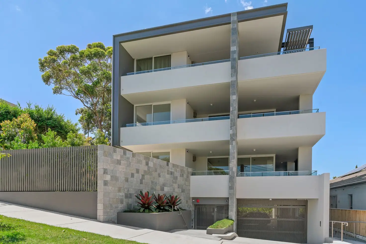 Main view of Homely apartment listing, 2/7 Carlisle Street, Rose Bay NSW 2029