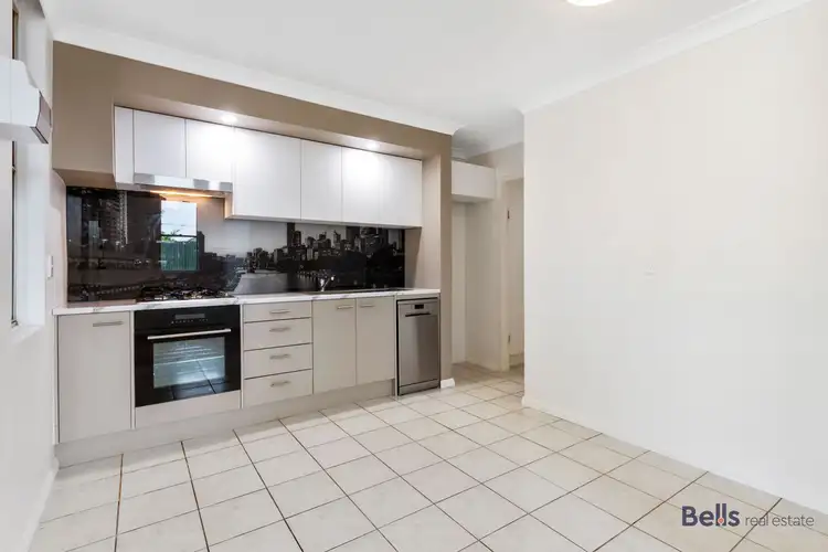 2/3 Drummartin Street, Albion VIC 3020