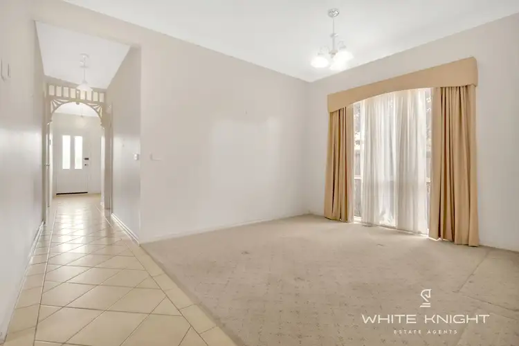 Fifth view of Homely house listing, 1 Sidney Place, Caroline Springs VIC 3023