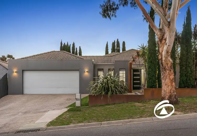 30 Lorikeet Drive, Berwick VIC 3806
