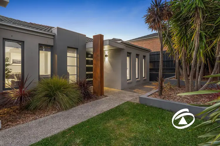 Second view of Homely house listing, 30 Lorikeet Drive, Berwick VIC 3806