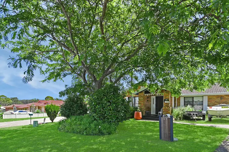 17 Hunter Street, Callala Bay NSW 2540