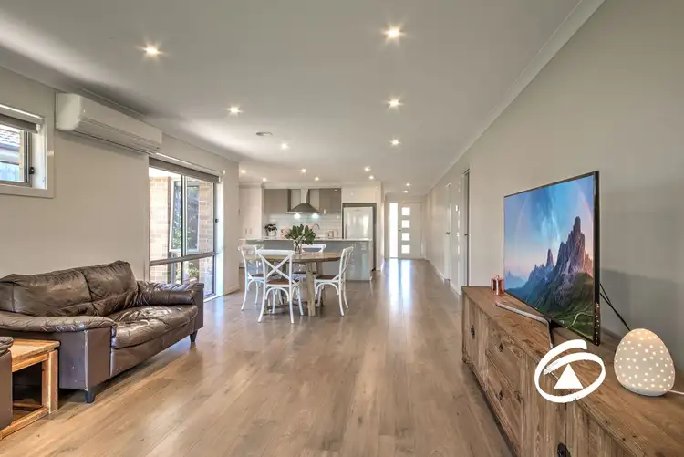 Fourth view of Homely townhouse listing, 2/5 Kerry Place, Garfield VIC 3814