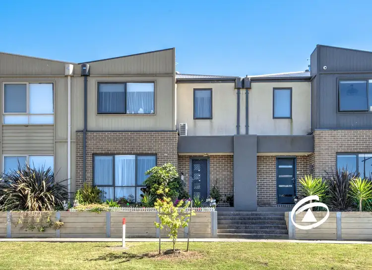 55 Atlantic Drive, Pakenham VIC 3810