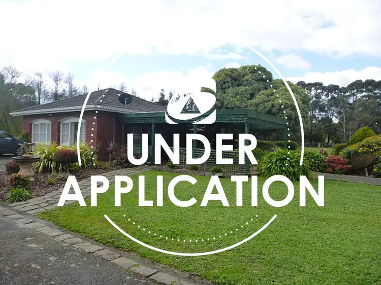 2 Mountain Flat Road