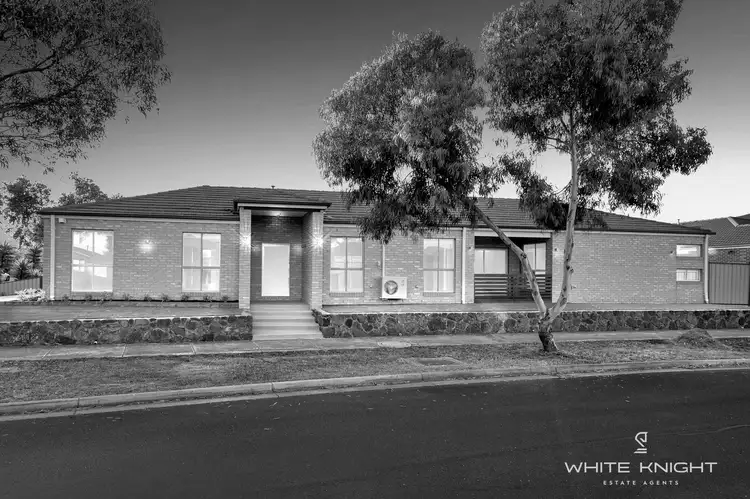2 Rokewood Street, Burnside Heights VIC 3023