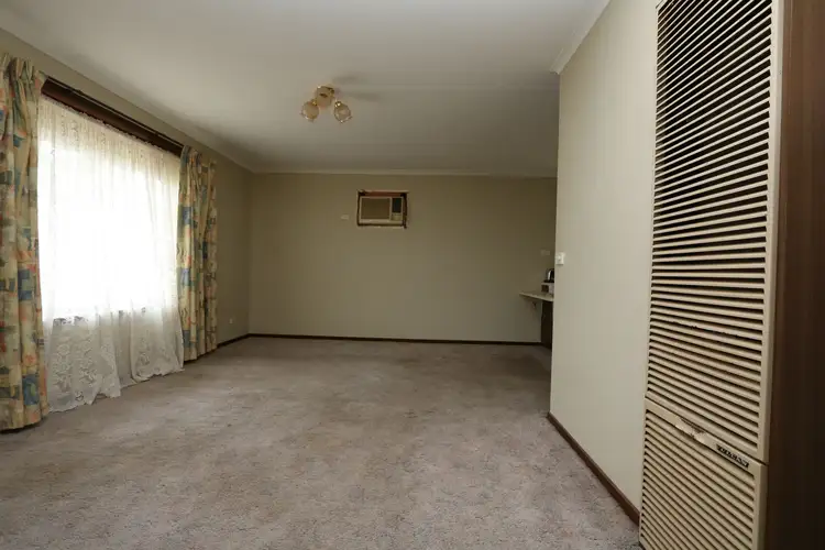 Fifth view of Homely unit listing, 1/8 McPherson Avenue, Maryborough VIC 3465