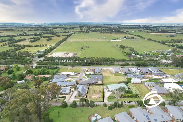 30 Mary Street, Bunyip VIC 3815