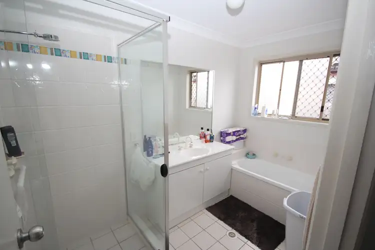 10 Burnside Place, Forest Lake QLD 4078