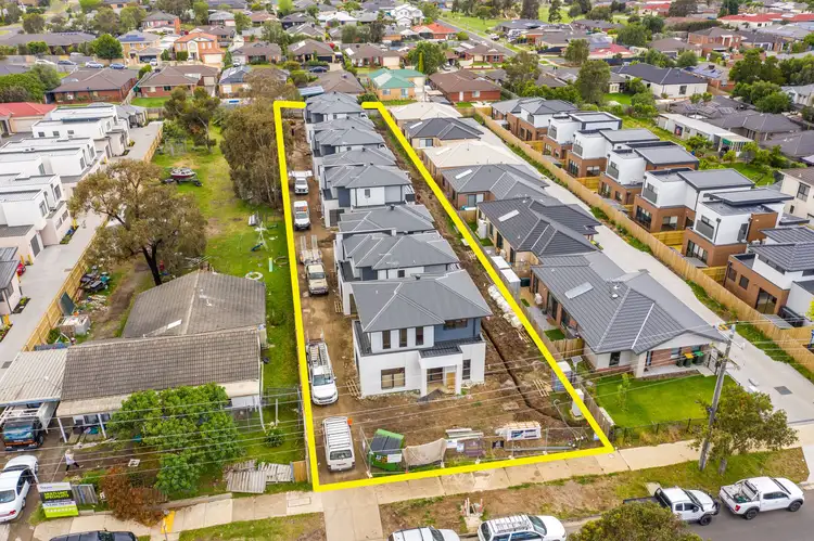 Fourth view of Homely townhouse listing, 9/32 McCormicks Road, Skye VIC 3977