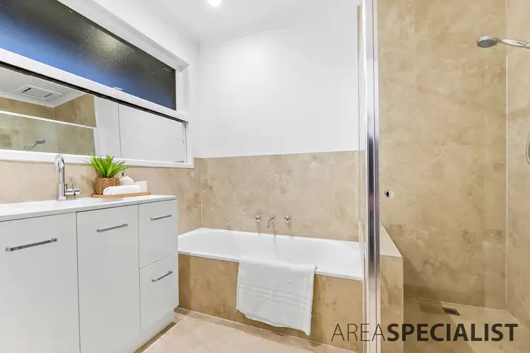 Fifth view of Homely unit listing, 8A Averne Street, Cranbourne VIC 3977