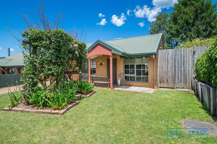 Second view of Homely house listing, 10/11 Westlands Road, Emerald VIC 3782