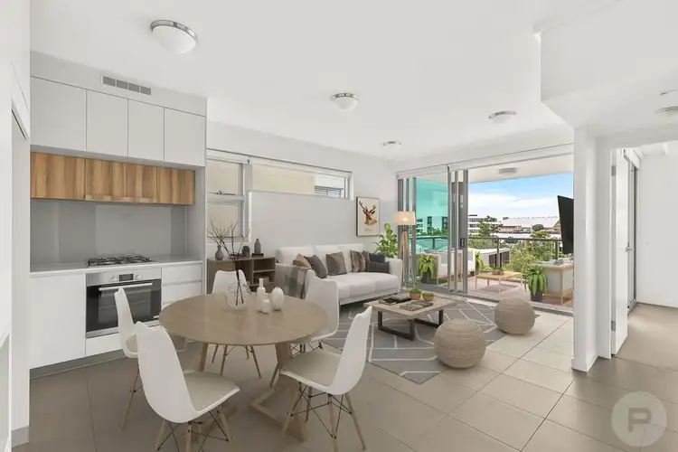 2401/118 Parkside Circuit, Hamilton QLD 4007