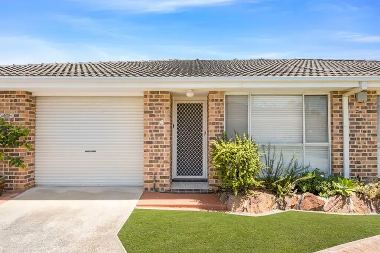 35 Rhodin Drive