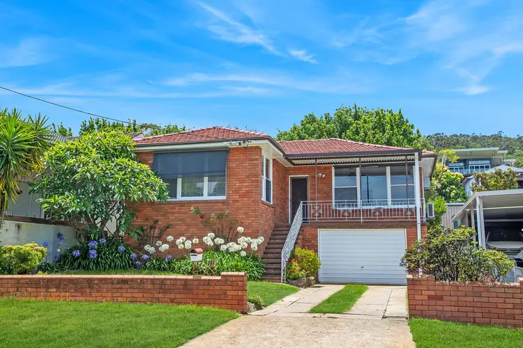 111 Berkeley Street, Speers Point NSW 2284