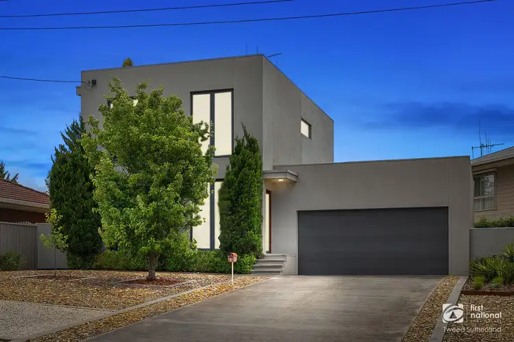 4 Mill Street, Strathdale VIC 3550