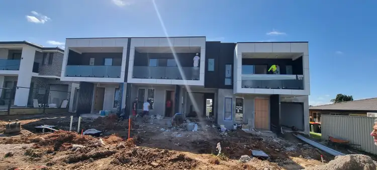 14A ISIS ST, Fairfield West NSW 2165