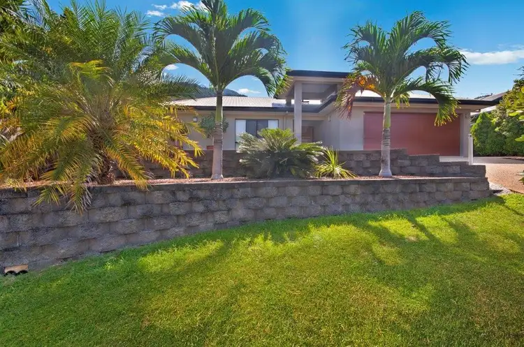 5 Rainbow Street, Kanimbla QLD 4870
