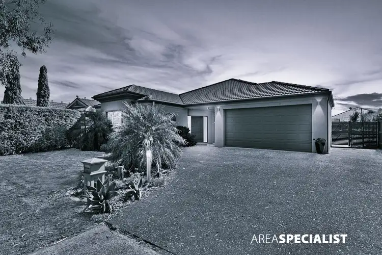 3 Blue Bell Court, Pakenham VIC 3810