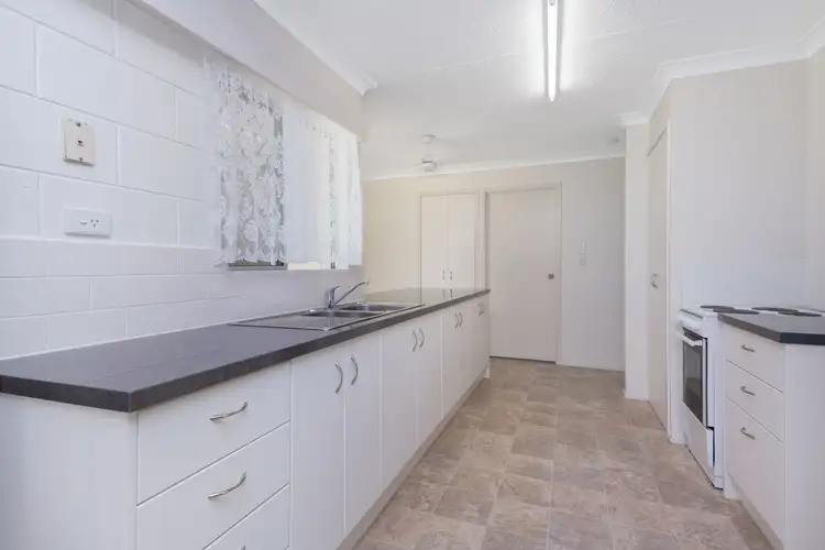 Third view of Homely house listing, 7 Warwick Court, Kirwan QLD 4817