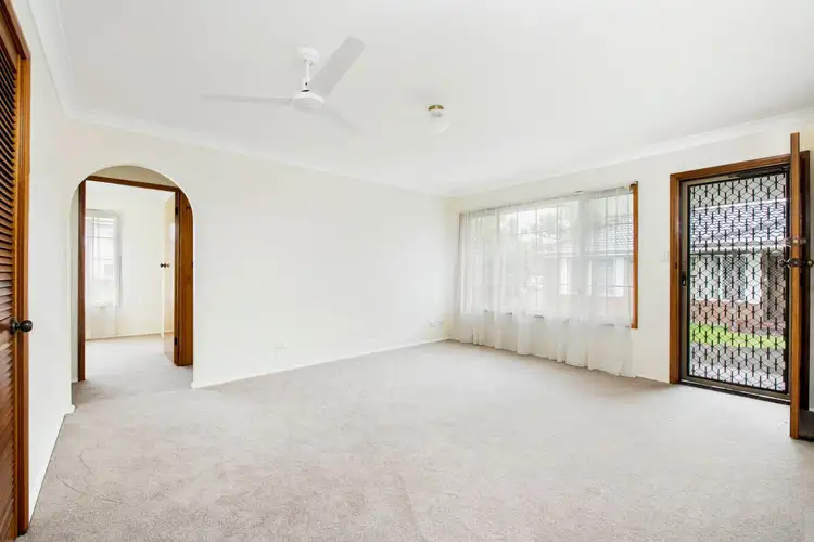 Third view of Homely villa listing, 9/22-24 Mclachlan Ave, Long Jetty NSW 2261