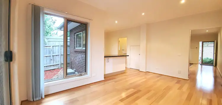 Fourth view of Homely townhouse listing, 10/5 Sanders Road, Frankston South VIC 3199