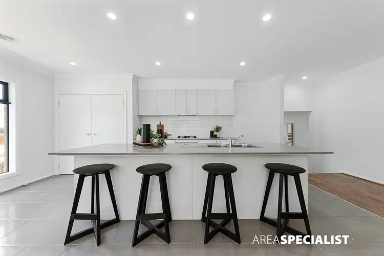 Third view of Homely house listing, 25 Shetland Court, Pakenham VIC 3810