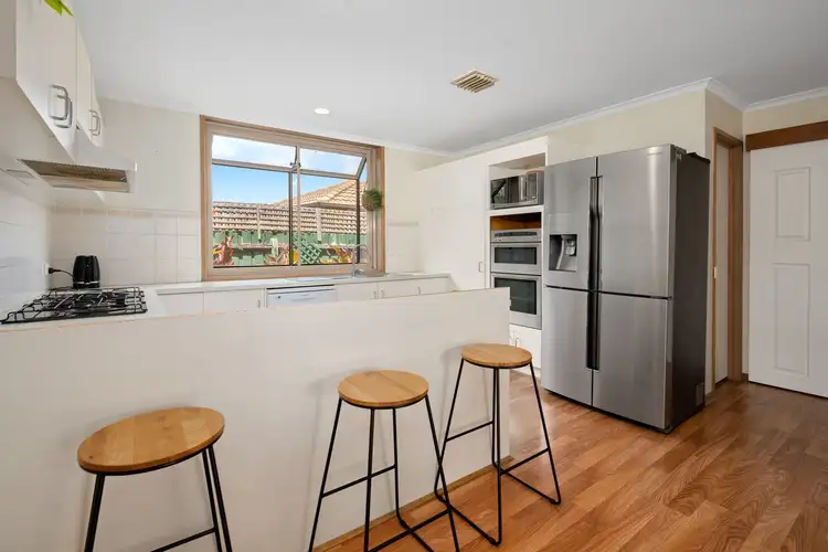 Sixth view of Homely house listing, 10 Tucker Court, Hoppers Crossing VIC 3029