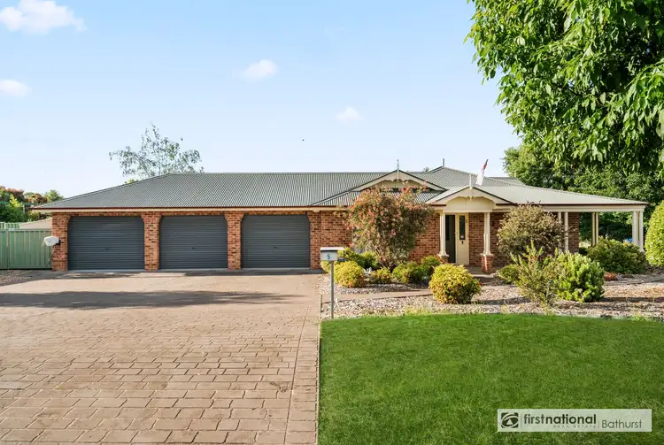 Second view of Homely house listing, 5 Roxburgh Drive, Kelso NSW 2795