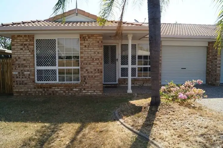 1/2 Nerang Close, Kawana QLD 4701