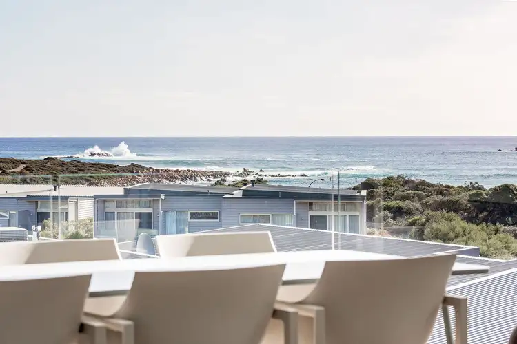 21/67 Smiths Beach Road, Yallingup WA 6282