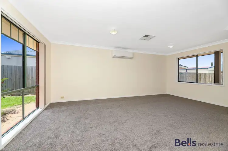 Second view of Homely house listing, 5 Rockwall Close, Sydenham VIC 3037