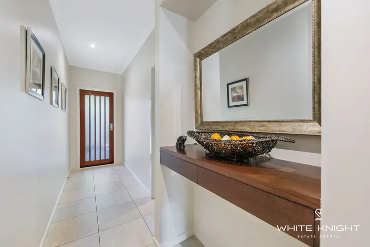 Seventh view of Homely house listing, 6 Glenmaggie Chase, Caroline Springs VIC 3023