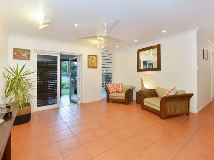 15 Avon Street, Stratford QLD 4870