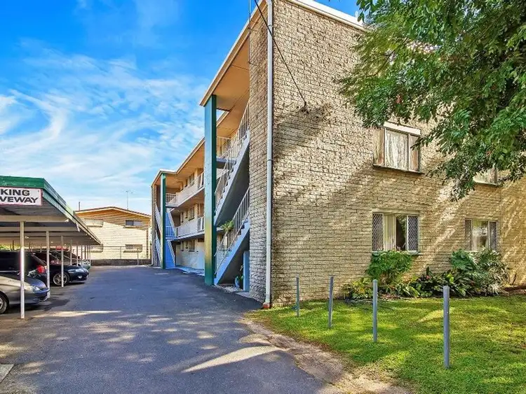 Second view of Homely unit listing, 1/26 Darrambal Street, Chevron Island QLD 4217