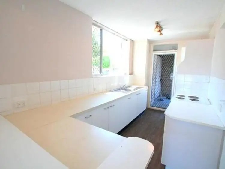 Sixth view of Homely unit listing, 1/26 Darrambal Street, Chevron Island QLD 4217