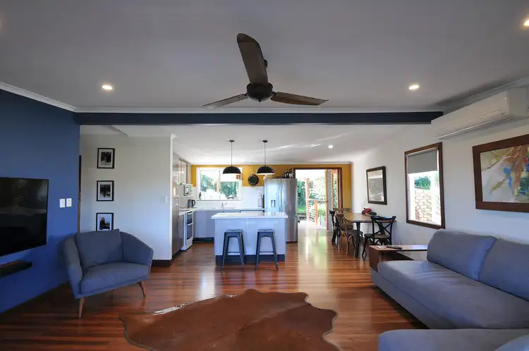 Fifth view of Homely house listing, 10 Elaroo Crescent, Ferny Hills QLD 4055