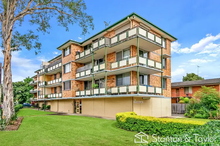8/20 Station Lane, Penrith NSW 2750