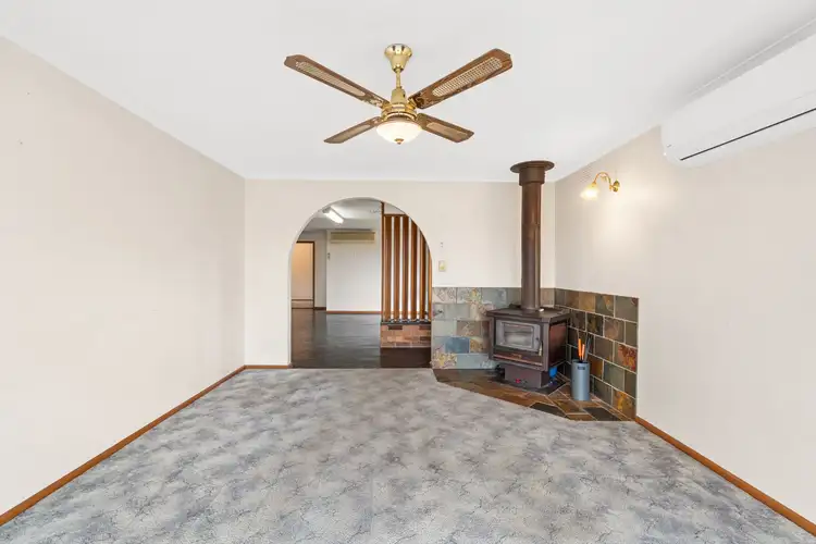 Sixth view of Homely house listing, 10 Ormond Road, Traralgon VIC 3844