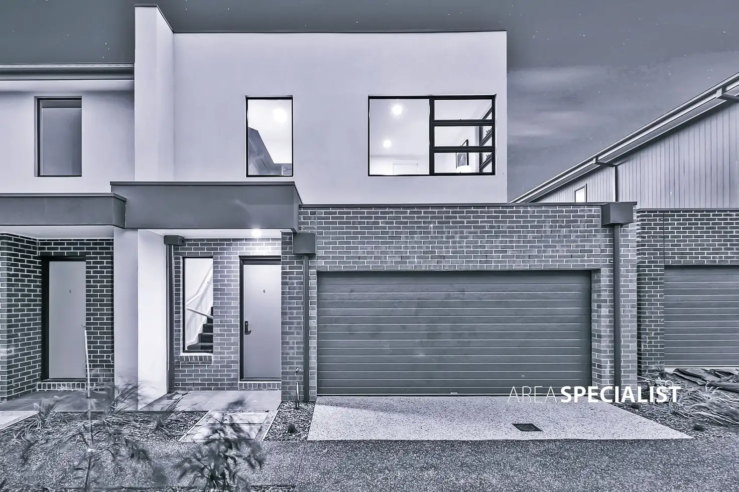Main view of Homely townhouse listing, 10 Hakea Place, Keysborough VIC 3173