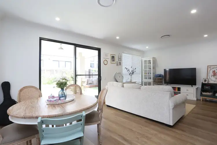 Fifth view of Homely house listing, 7 Perring Crescent, Rochedale QLD 4123